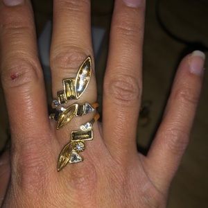 Henri Bendel Ring